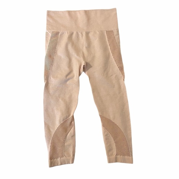 Crop leggings with mesh detail - Picture 1 of 8